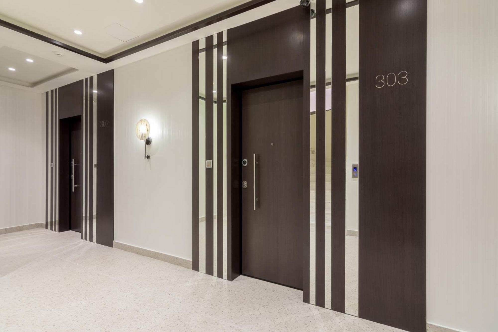 Socrates Fully Equipped Apartments With Unique Design เอเธนส์ ภายนอก รูปภาพ