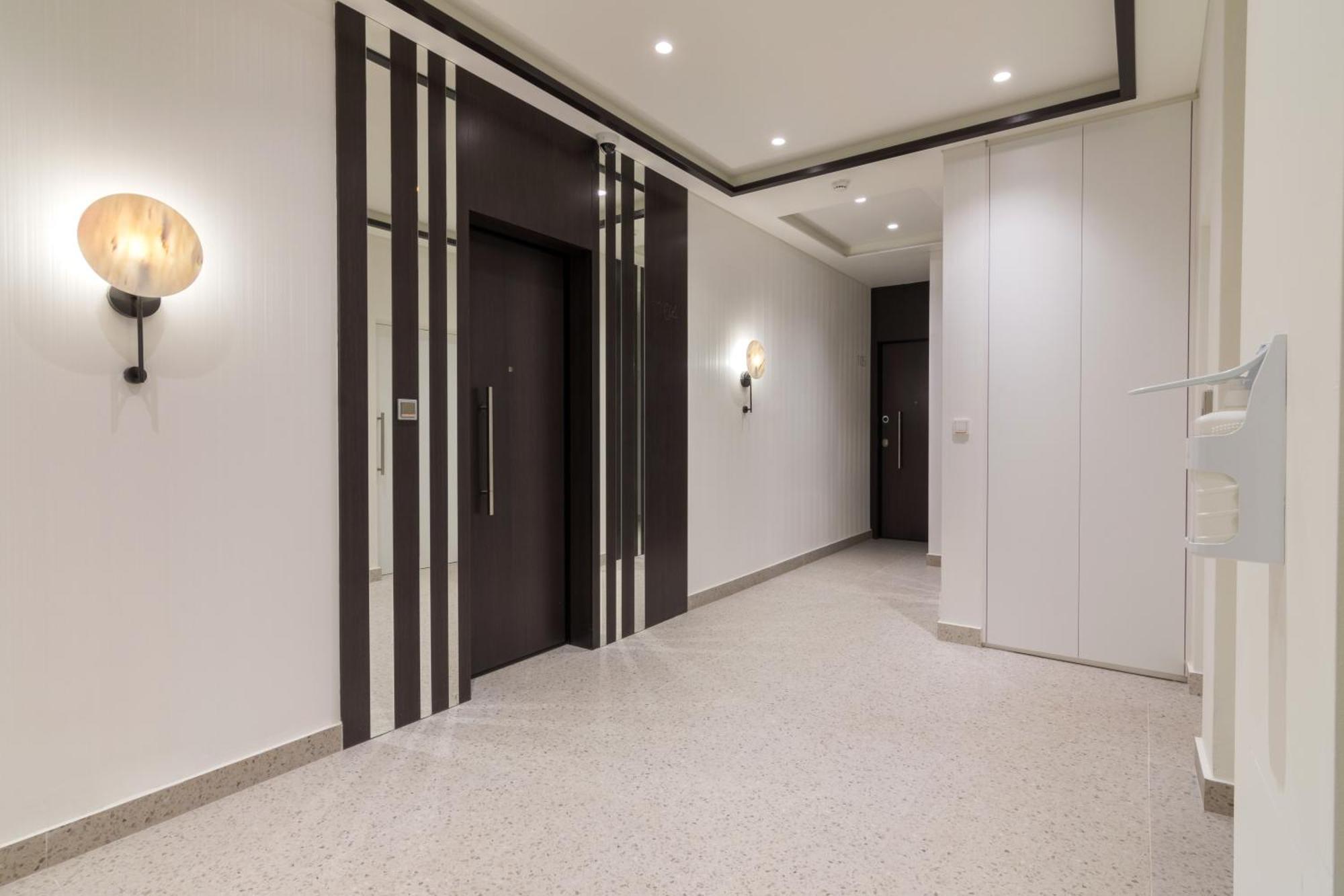 Socrates Fully Equipped Apartments With Unique Design เอเธนส์ ภายนอก รูปภาพ