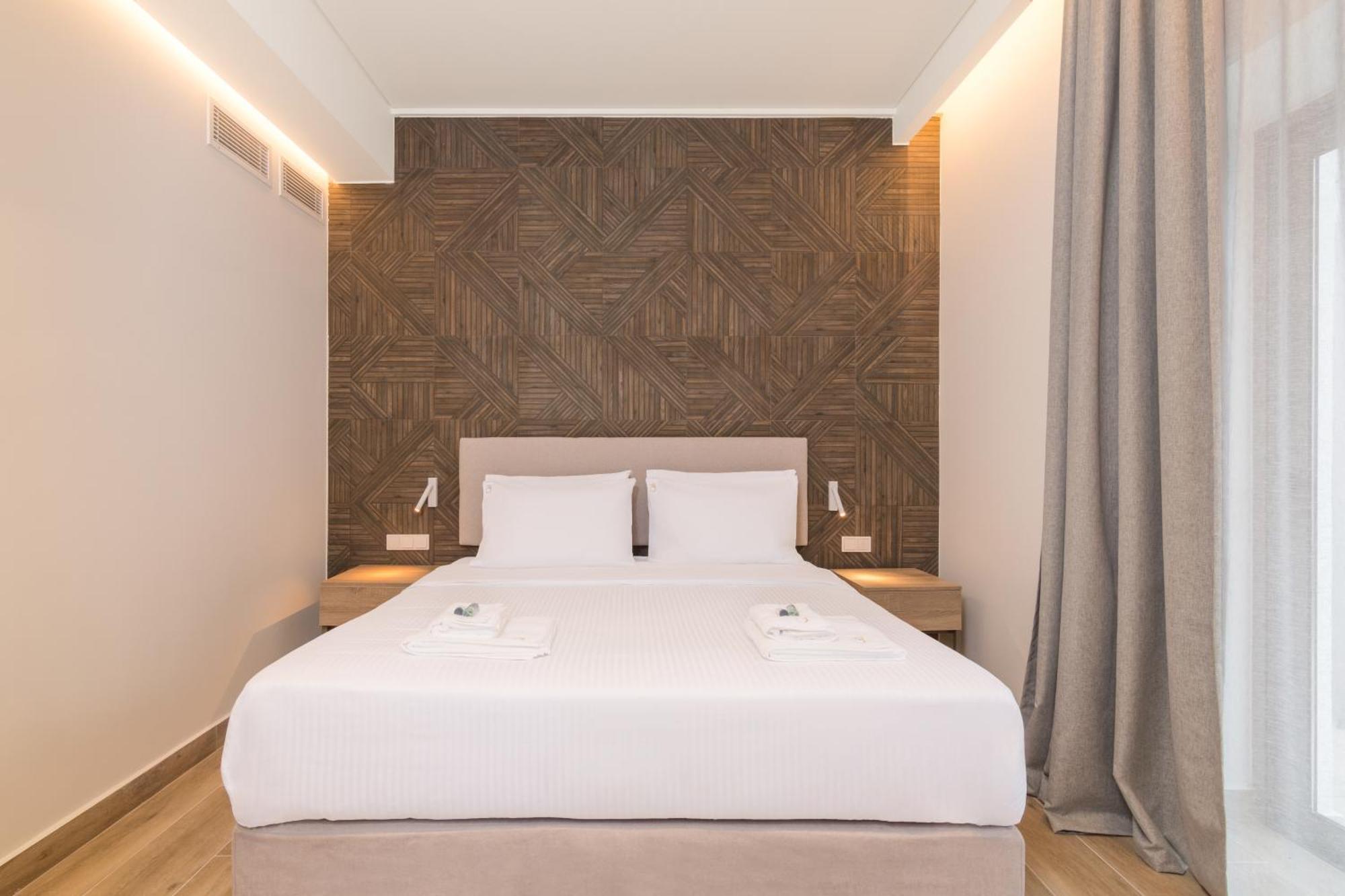 Socrates Fully Equipped Apartments With Unique Design เอเธนส์ ภายนอก รูปภาพ