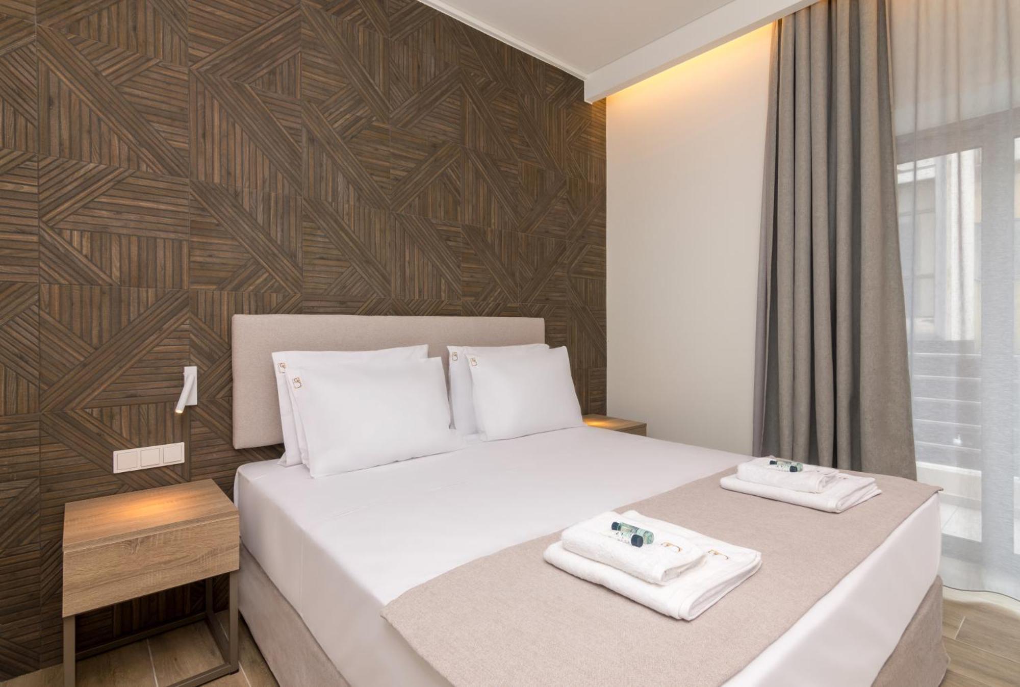Socrates Fully Equipped Apartments With Unique Design เอเธนส์ ภายนอก รูปภาพ
