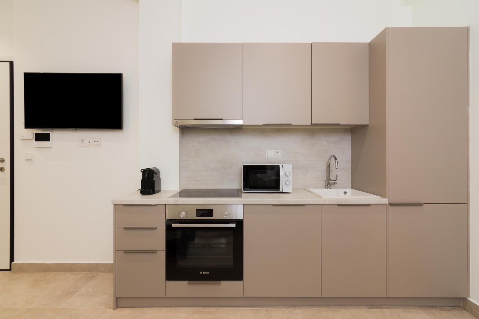 Socrates Fully Equipped Apartments With Unique Design เอเธนส์ ภายนอก รูปภาพ