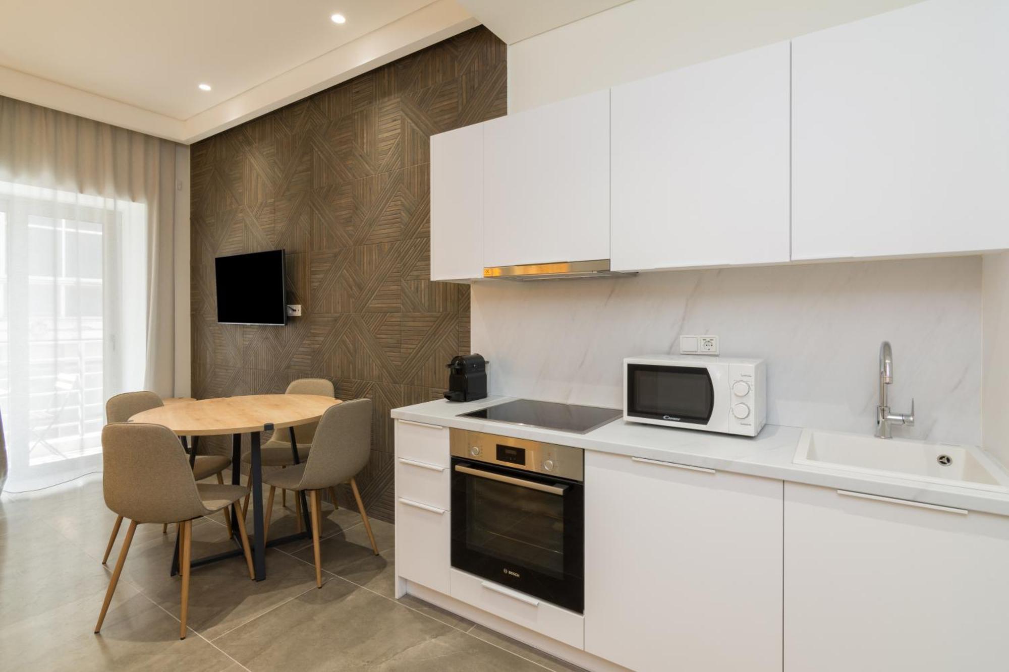 Socrates Fully Equipped Apartments With Unique Design เอเธนส์ ภายนอก รูปภาพ