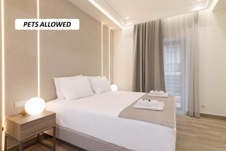 Socrates Fully Equipped Apartments With Unique Design เอเธนส์ ภายนอก รูปภาพ